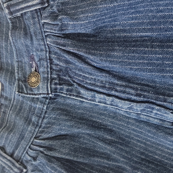 Vintage Levi's 80s inspired high rise pin stripped jeans size 7 (w25 l32) - Picture 5 of 6